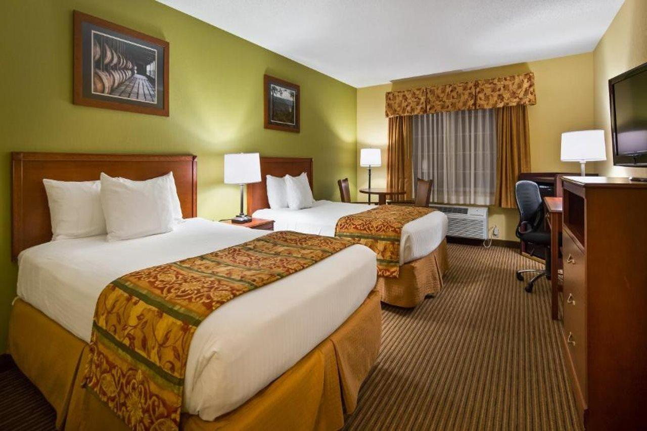 Best Western Lawrenceburg Inn מראה חיצוני תמונה