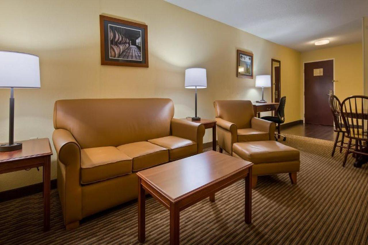 Best Western Lawrenceburg Inn מראה חיצוני תמונה